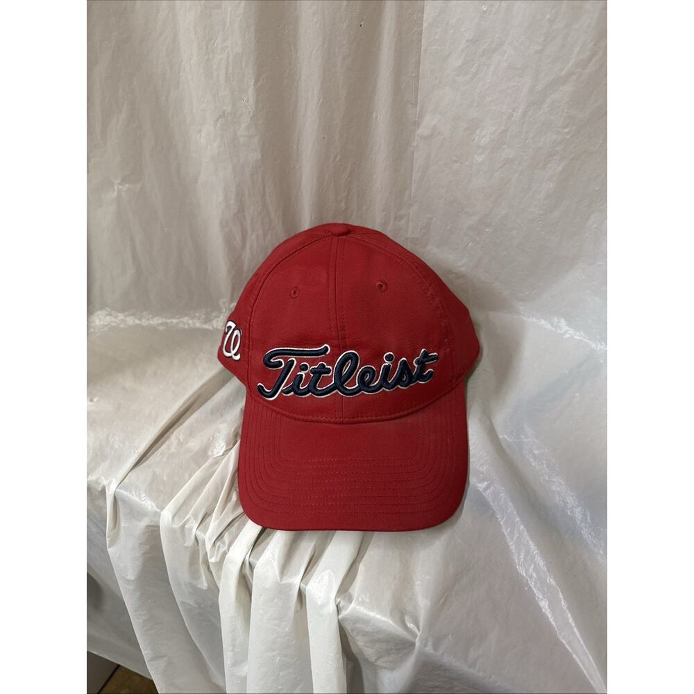 Red Titleist pro v1 fitted hat. OSFA